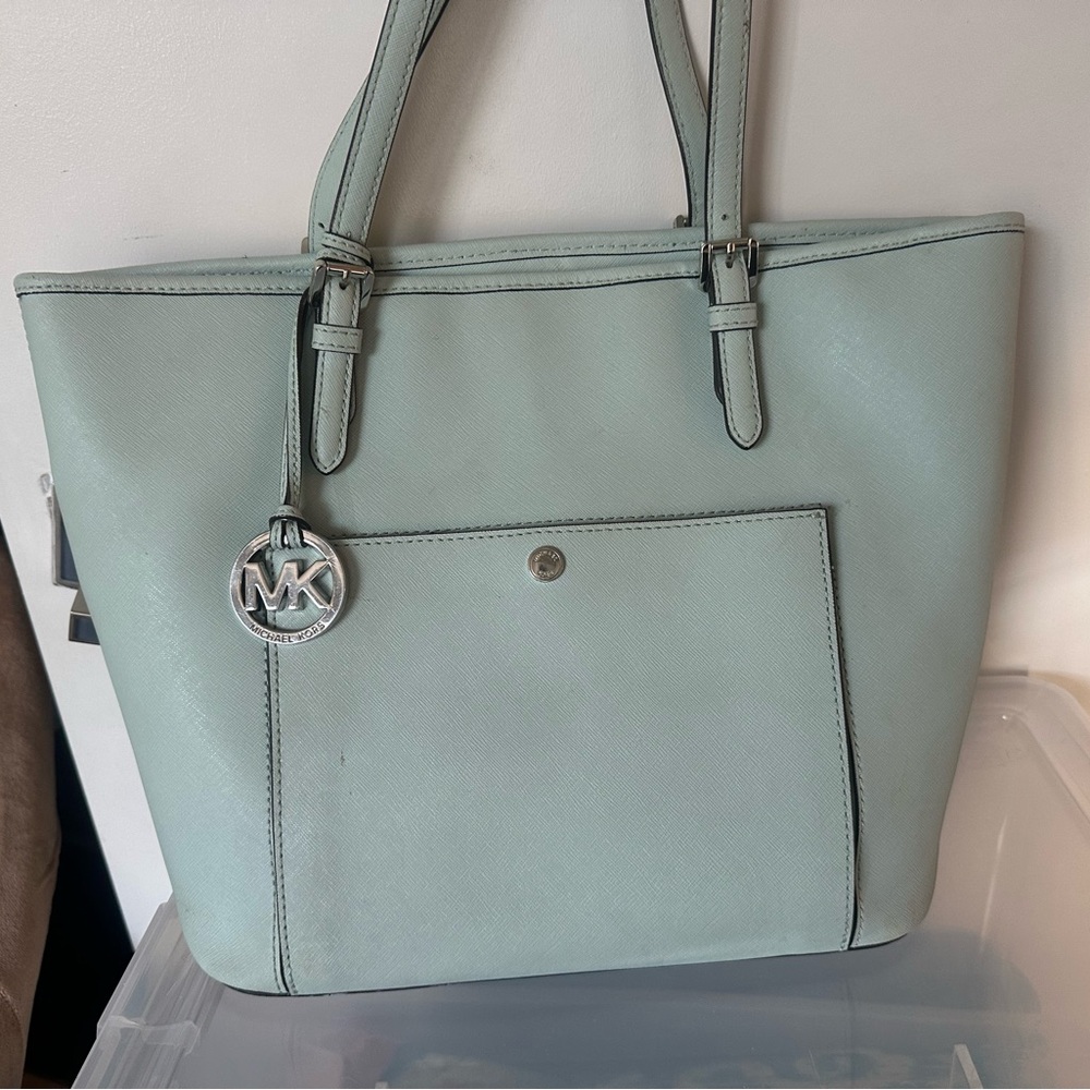 Michael Kors Jet Set Large Sky Blue Tote Bag